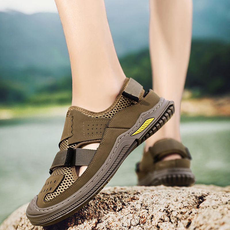 Men's Breathable Summer Beach Sandals with Adjustable Width - Khaki | SAVINTARI