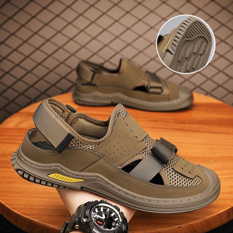 Men's Breathable Summer Beach Sandals with Adjustable Width - Khaki | SAVINTARI