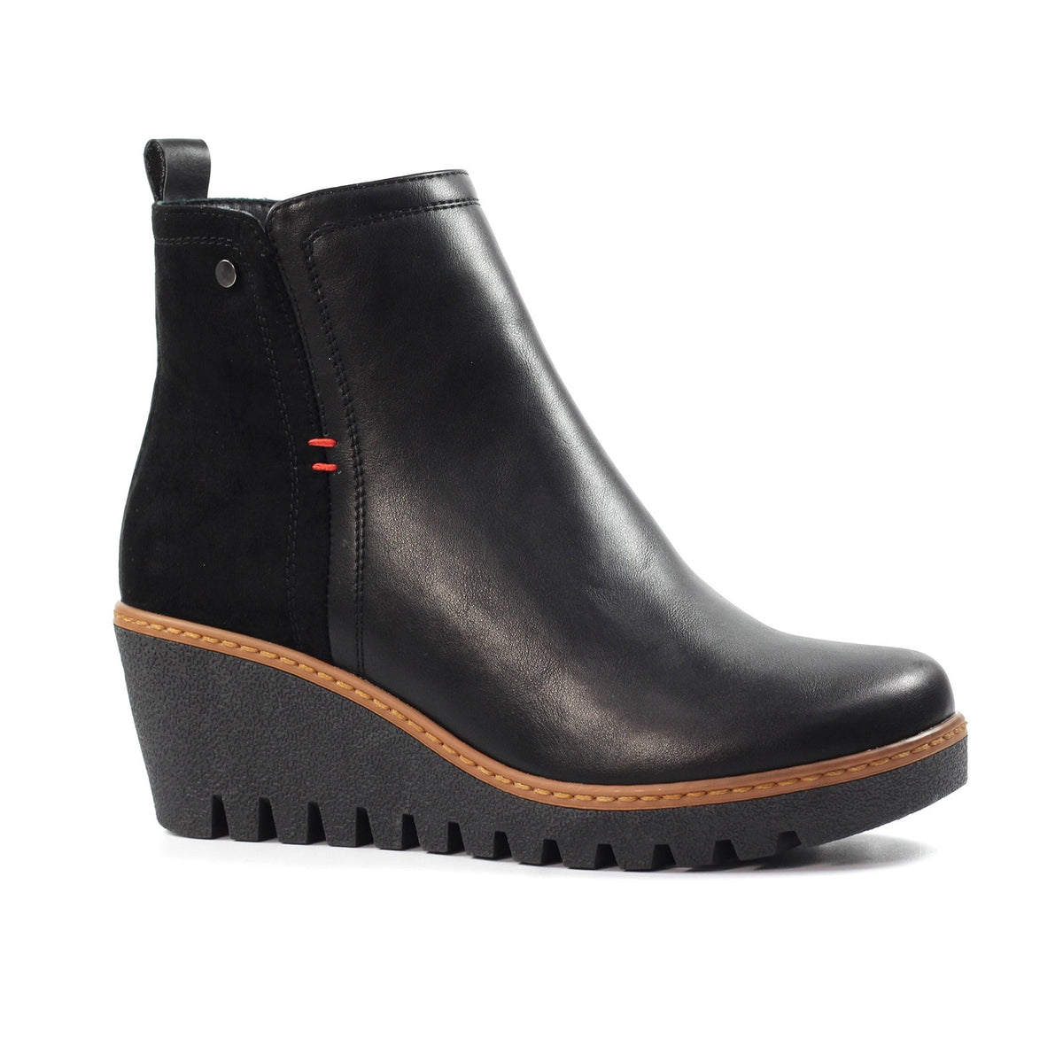 Women's Wedge Ankle Boots in Black | black wedge ankle boots | SAVINTARI
