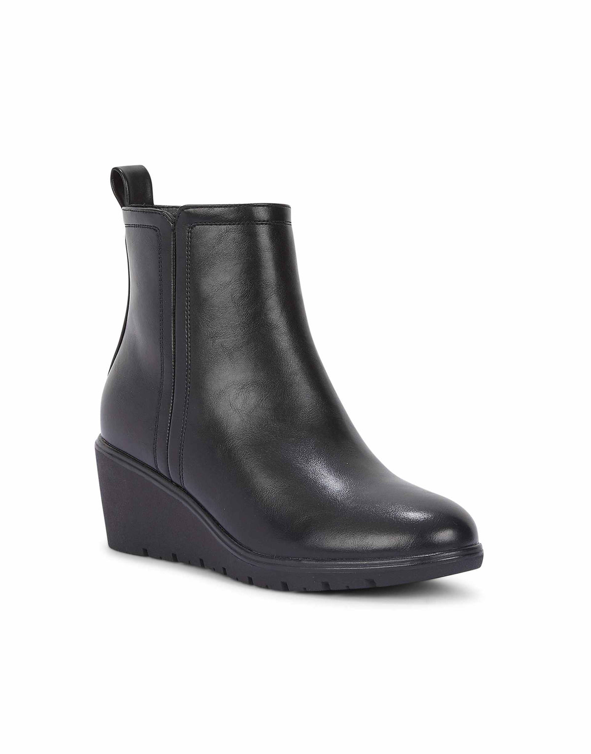 Women's Wedge Ankle Boots in Black | wedge ankle boots | SAVINTARI