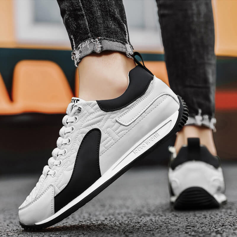 Men's Sports Casual Shoes - Black orange | SAVINTARI