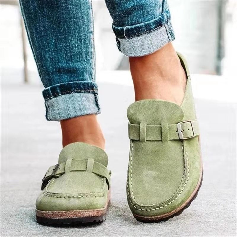 Women's Buckle Loafers in Green | buckle loafers | SAVINTARI