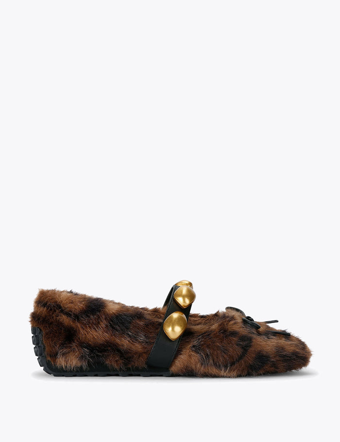 Ballet Flats · Brown