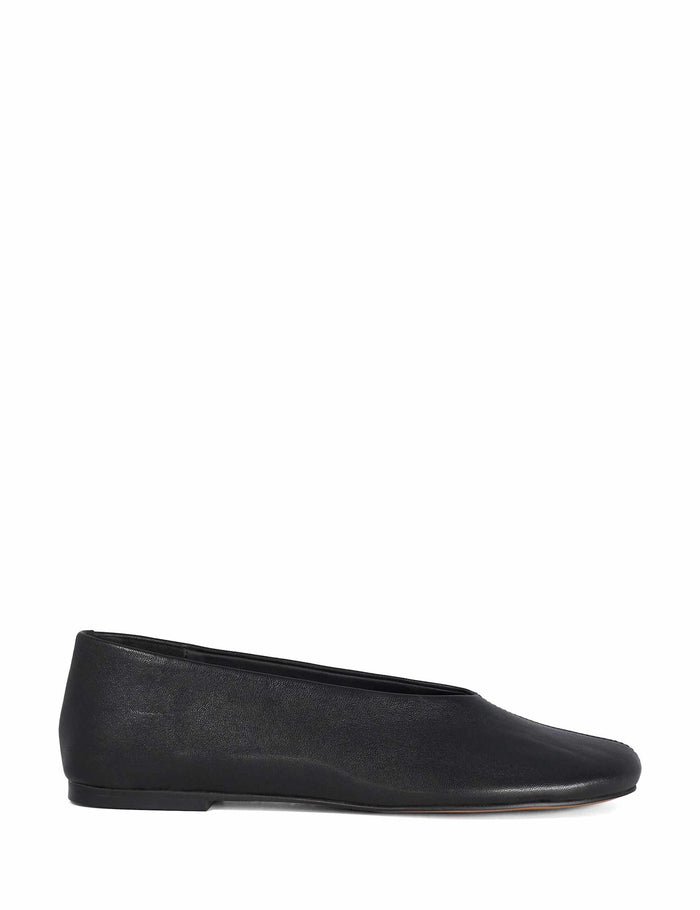 Ballet Flats · Black