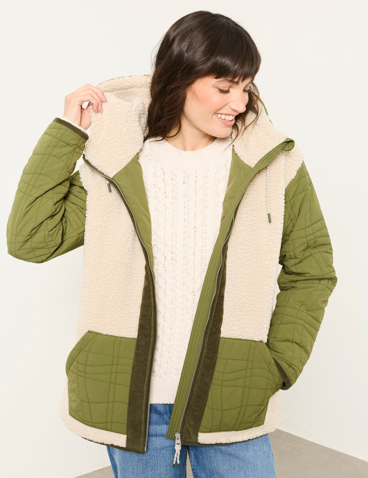 Women's Borg Jacket in Green view 2 | borg jacket | SAVINTARI
