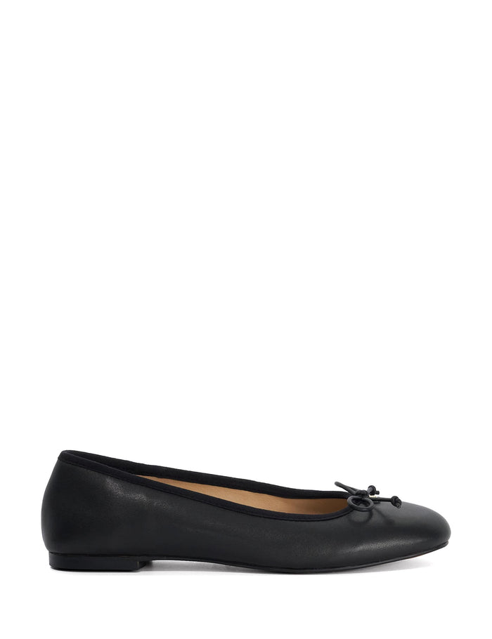 Ballet Flats · Black