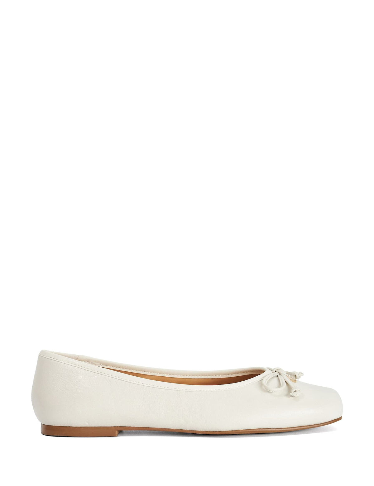 Women's Ballet Flats in Cream | ballet flats | SAVINTARI