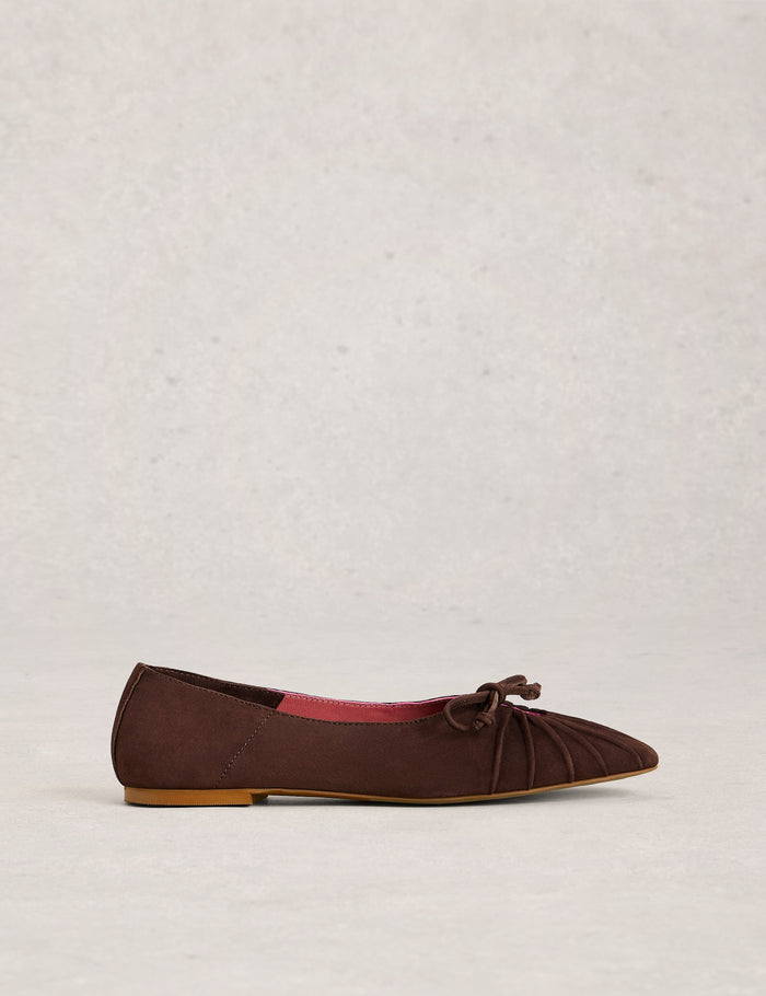 Ballet Flats · Brown