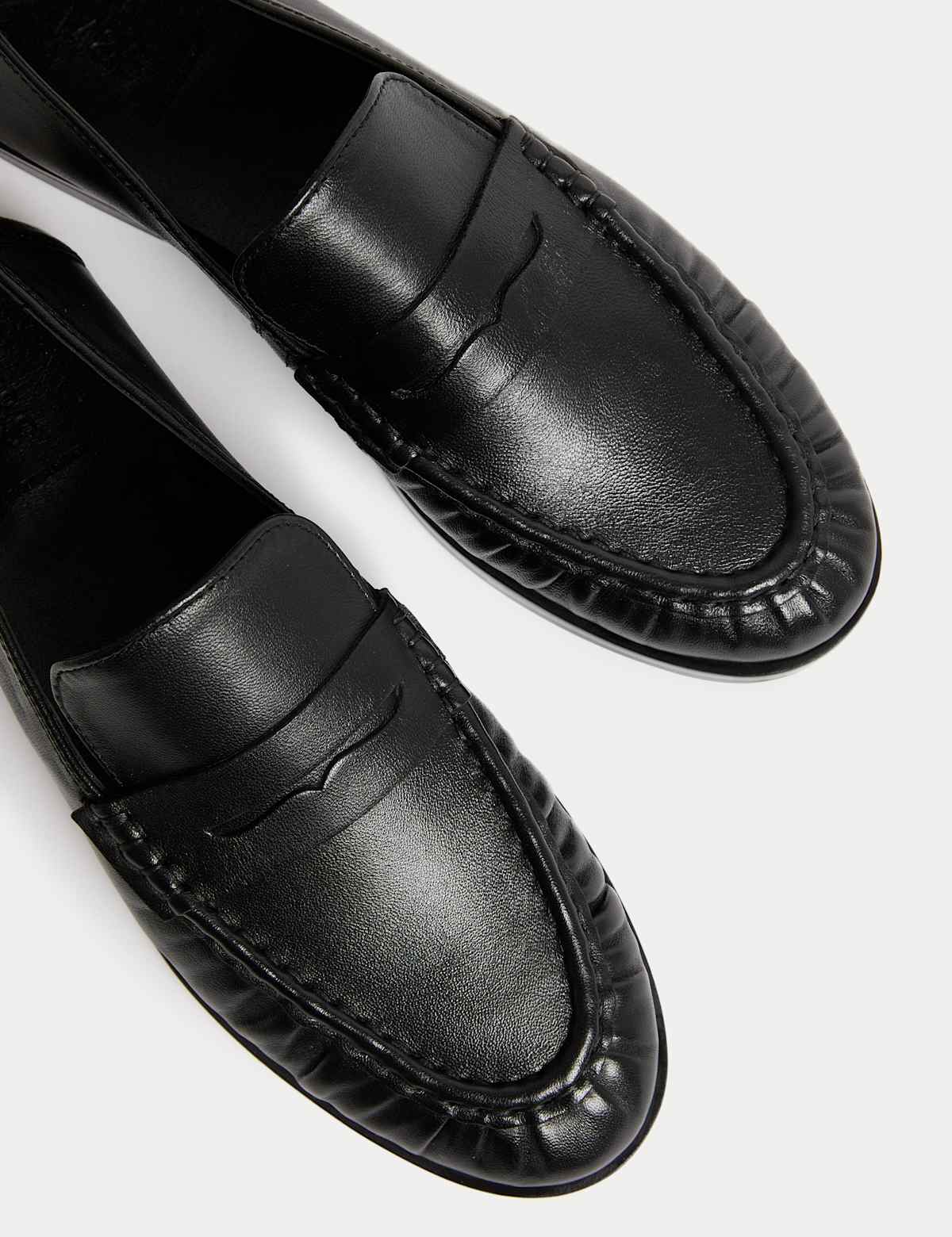Women's Black penny loafers — view 4 | SAVINTARI