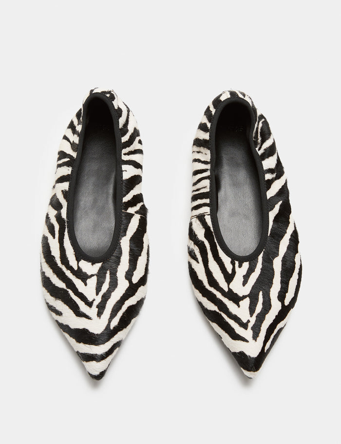 Ballet Flats · Black