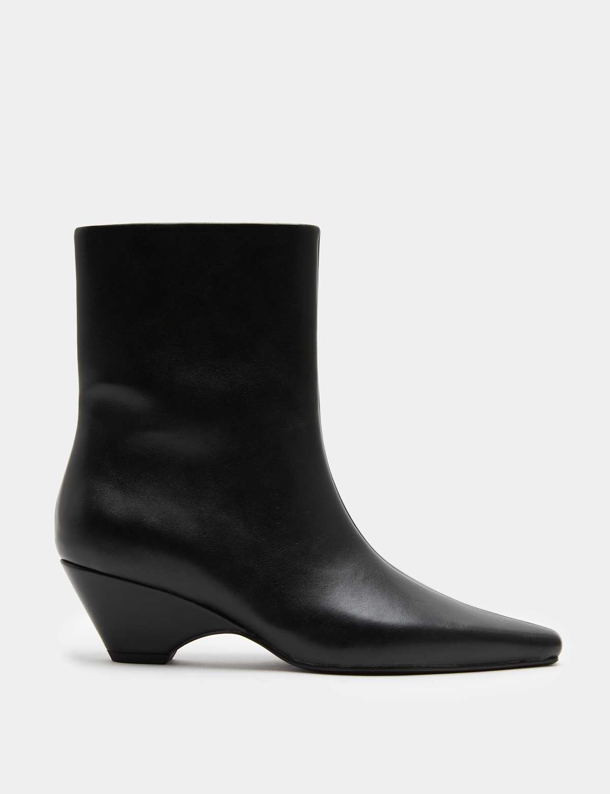Women's Polished Chisel Toe Wedge Ankle Boots - Wine | SAVINTARI