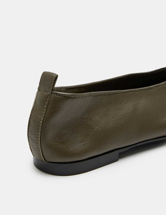 Women's Leather High Vamp Flat Ballet Pumps - Olive | Everyday Ballet Flats | SAVINTARI