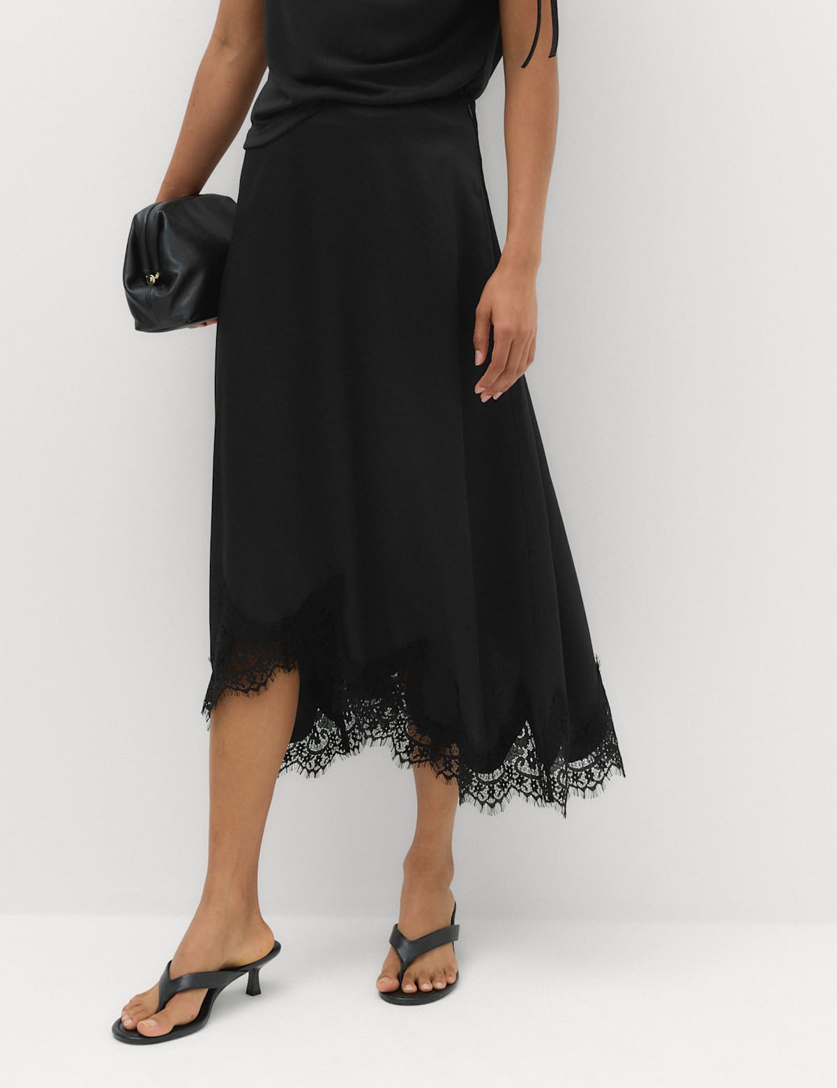 Women's Lace Hem Midi Asymmetric Skirt - Black | midi skirt | SAVINTARI