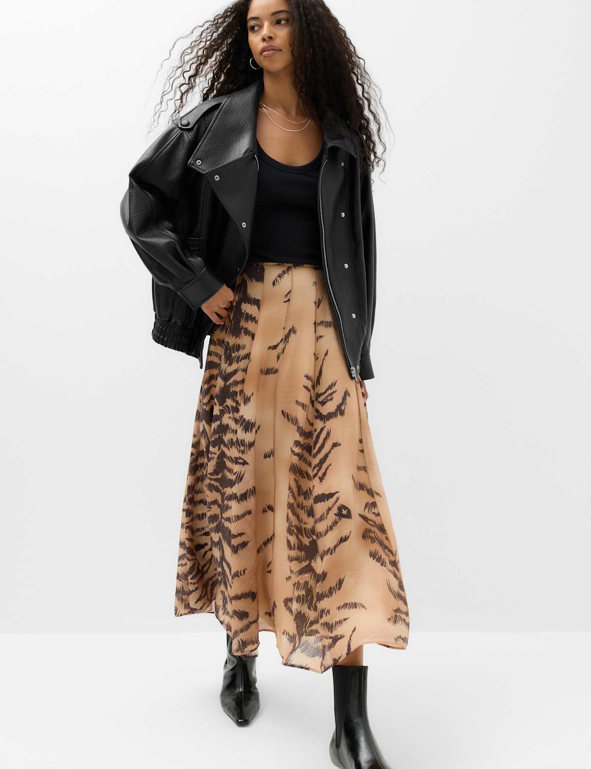 Women's Faux Leather Funnel Neck Bomber Jacket - Black | leather jacket | SAVINTARI