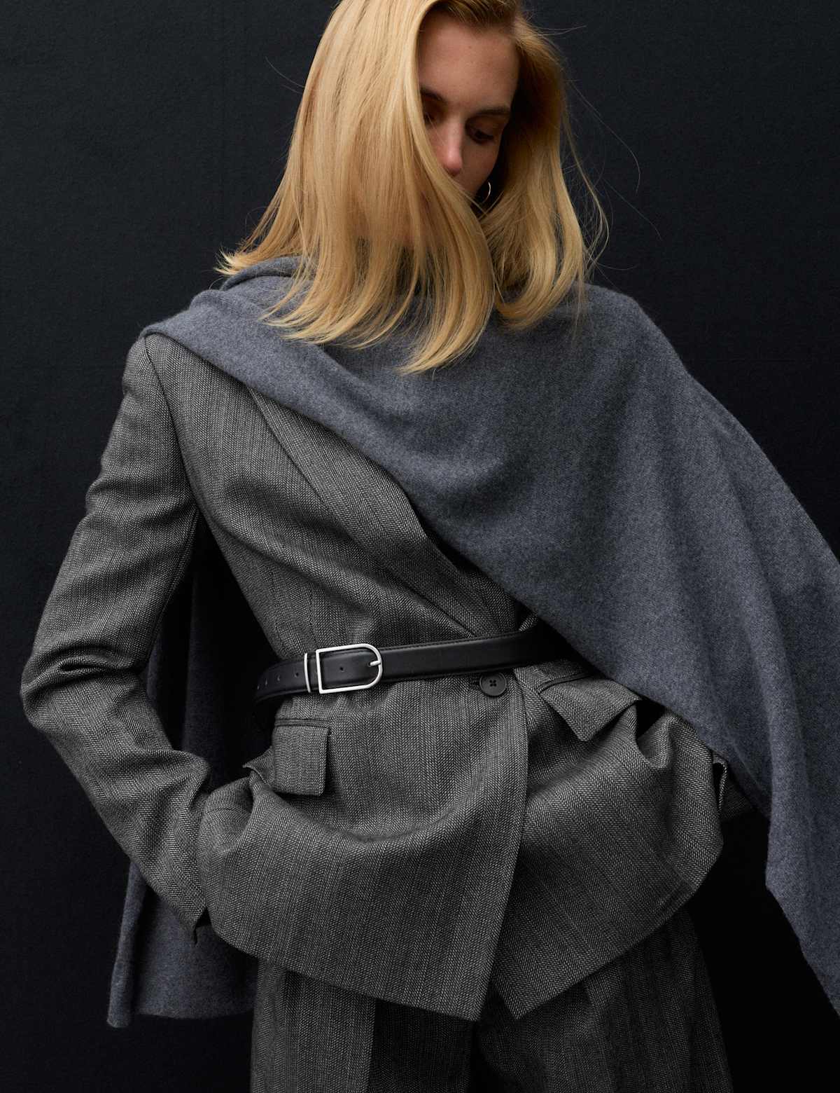 Women's Pure Wool Single Breasted Waisted Blazer - Grey | womens blazer | SAVINTARI
