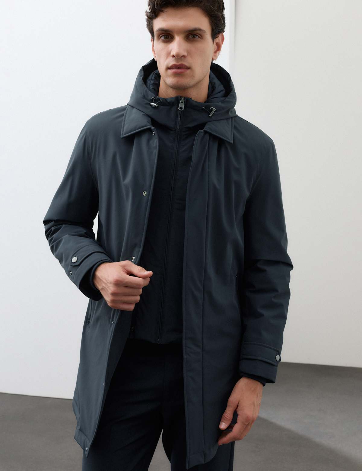 Women's Wadded Hybrid Mac With Removable Hood - Dark Navy | trench coat | SAVINTARI