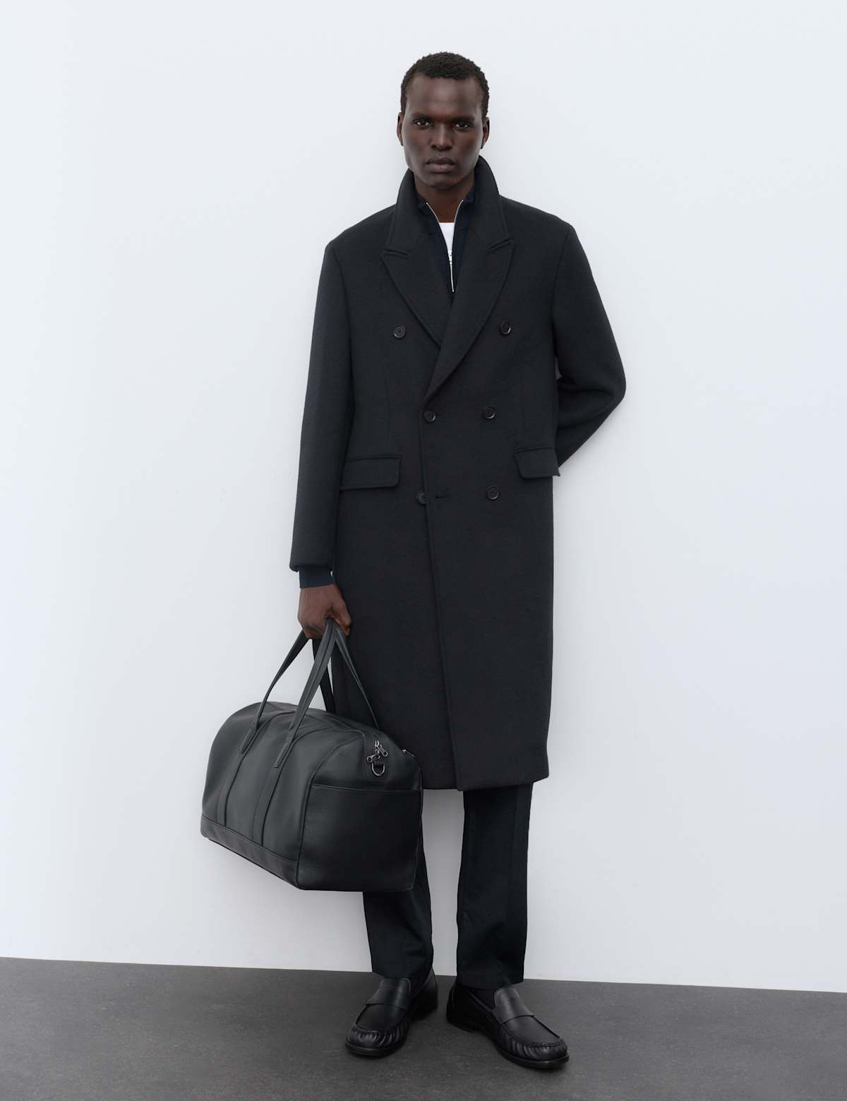 Women's Wool Blend Double Breasted Overcoat - Bitter Chocolate | womens coats | SAVINTARI