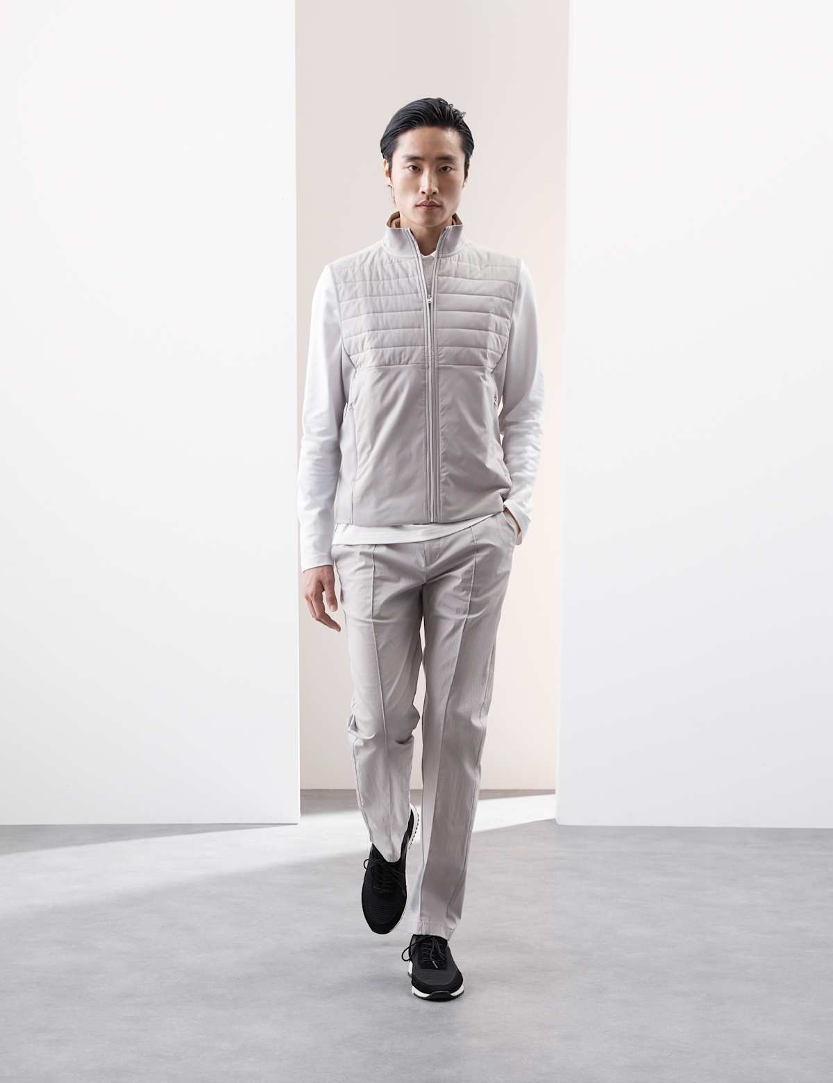 Women's Funnel Neck Quilted Gilet - Silver Grey | gilet | SAVINTARI