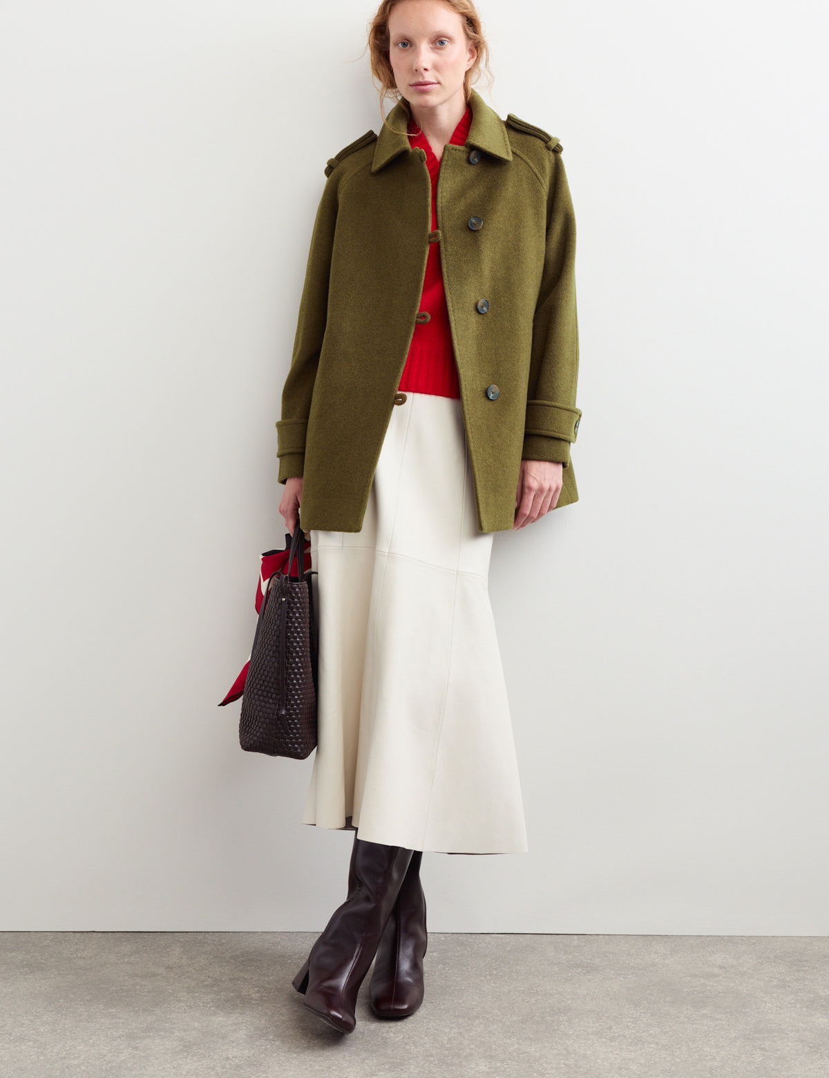 Women's Wool Coat in Green view 2 | wool coat | SAVINTARI
