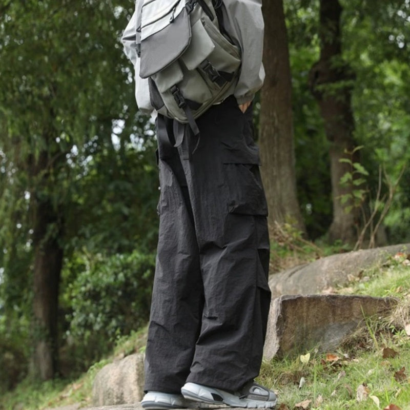 Men's Parachute Cargo Pants - Black | SAVINTARI
