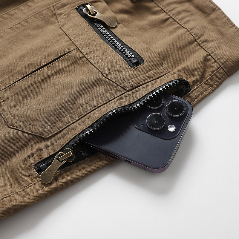Men's Casual Cargo Shorts with Multiple Pockets - Black | SAVINTARI