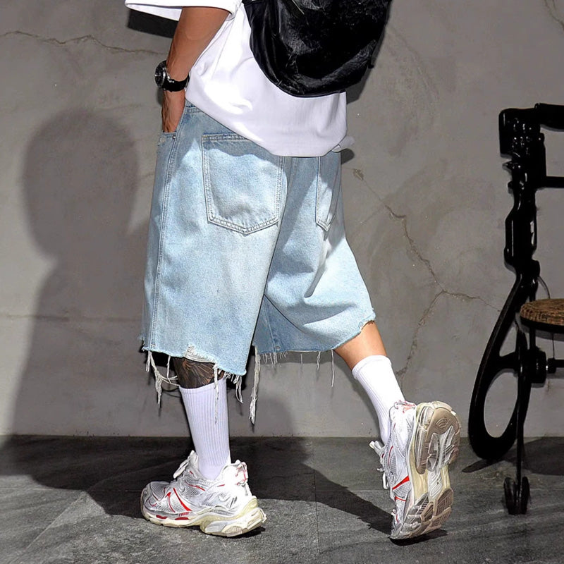 Men's Fashion Loose Fit Denim Shorts with Raw Hem - Light Blue | SAVINTARI