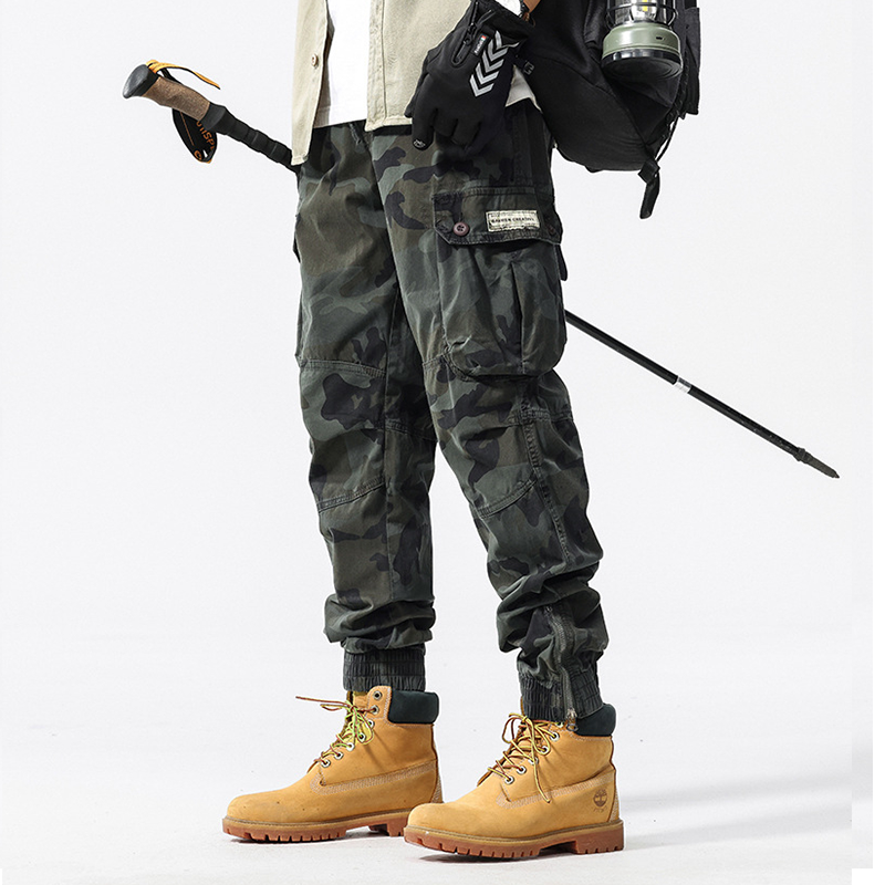 Men's Camouflage Cuffed Casual Cargo Pants - Army Green | SAVINTARI
